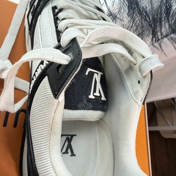 Louis Vuitton Monogram Black and White Sneakers - Picture 10 of 16